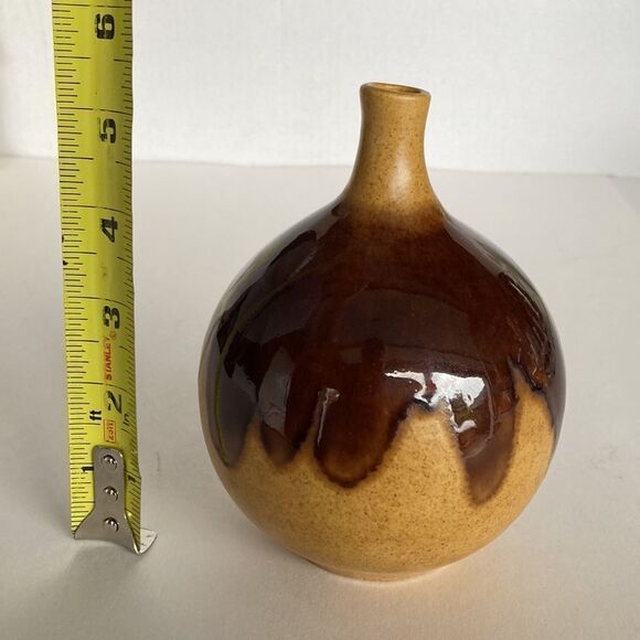 Vintage 1978 Art Studio Drip Glaze Pottery Small Round Bud Vase Boho Earth Tones - Picture 6 of 7
